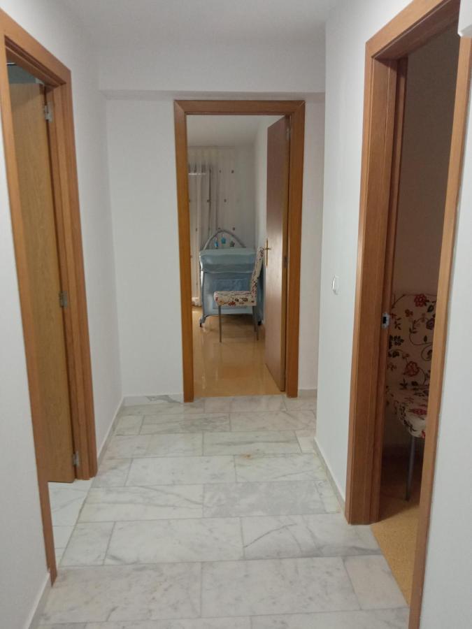 빌라조요사 Vivienda De 80M Cuadrados A Dos Minutos Del Mar 아파트 외부 사진
