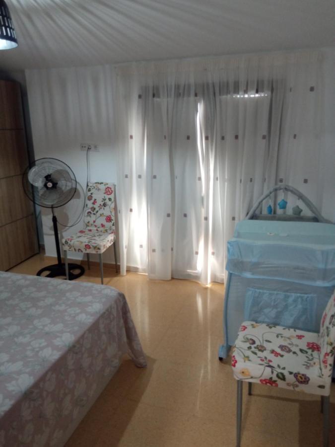 빌라조요사 Vivienda De 80M Cuadrados A Dos Minutos Del Mar 아파트 외부 사진