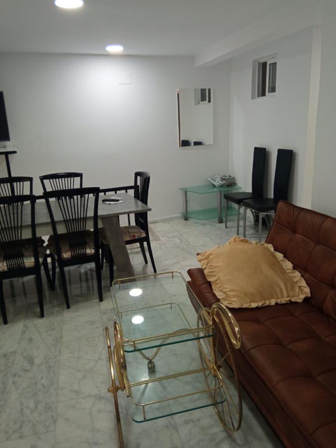 빌라조요사 Vivienda De 80M Cuadrados A Dos Minutos Del Mar 아파트 외부 사진